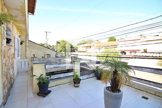 Varanda do Quarto 1 de casa à venda com 2 quartos, 250m² em Taboão, São Bernardo do Campo