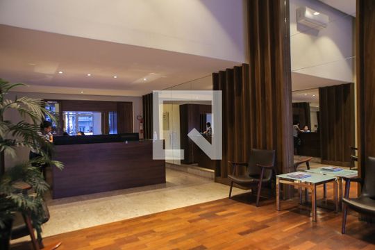 Hall de entrada de apartamento para alugar com 2 quartos, 91m² em Gonzaga, Santos