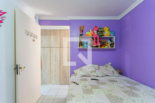 Quarto 1 de apartamento à venda com 2 quartos, 65m² em Jardim Alvorada, Santo André