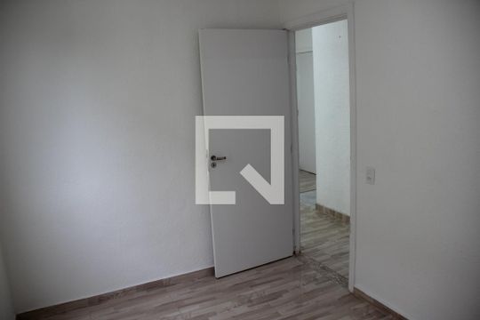 Quarto 1 de apartamento para alugar com 2 quartos, 49m² em Jardim Petropolis, Cotia