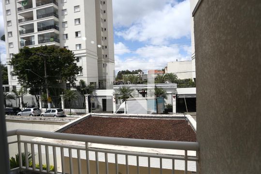 Sacada da Suíte 3 de casa de condomínio à venda com 3 quartos, 240m² em Jardim Londrina, São Paulo