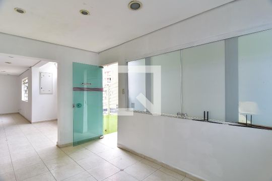 Entrada de casa à venda com 4 quartos, 320m² em Vila Monte Alegre, São Paulo