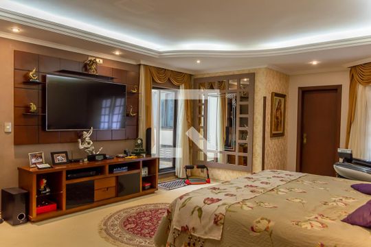 Suíte 1 de casa para alugar com 5 quartos, 750m² em Independência, São Bernardo do Campo