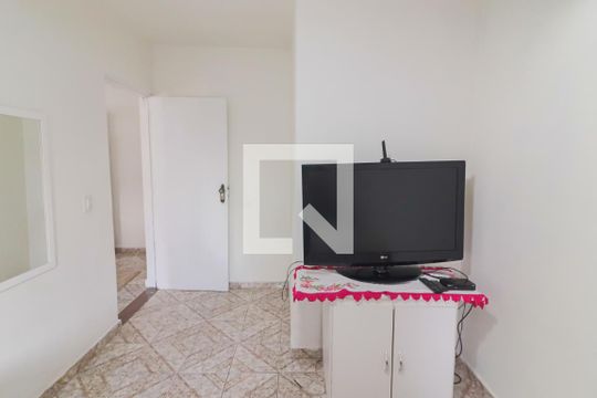 Quarto 2 de casa à venda com 2 quartos, 40m² em Jardim Ester, São Paulo