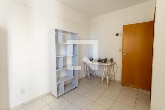 Quarto 1 de apartamento para alugar com 3 quartos, 76m² em Parque Amazônia, Goiânia