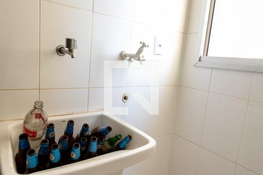 Área de Serviço de apartamento para alugar com 3 quartos, 76m² em Parque Amazônia, Goiânia