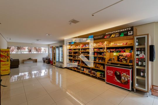 Mercadinho de apartamento à venda com 3 quartos, 69m² em Vila das Merces, São Paulo