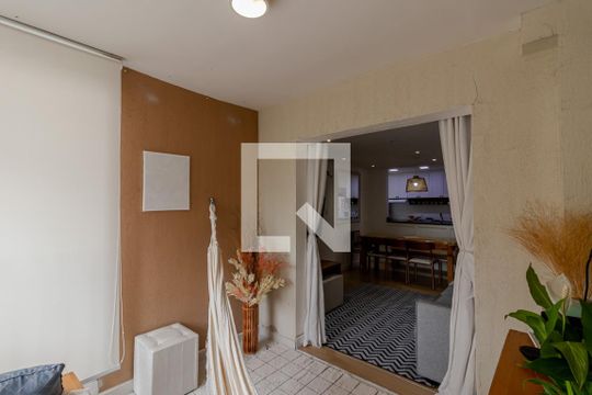 Sacada de apartamento à venda com 3 quartos, 69m² em Vila das Merces, São Paulo