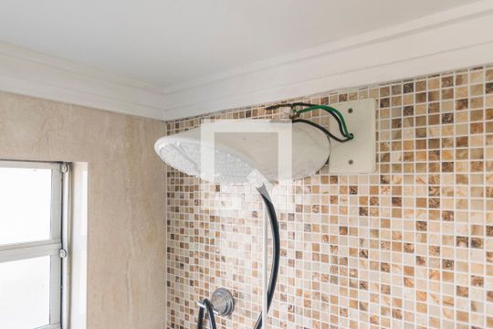 Chuveiro de apartamento à venda com 2 quartos, 47m² em Vila Homero Thon, Santo André