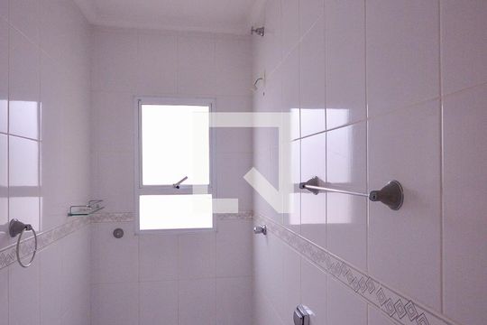 Banheiro Edicula de casa à venda com 3 quartos, 150m² em Vila Vera, São Paulo