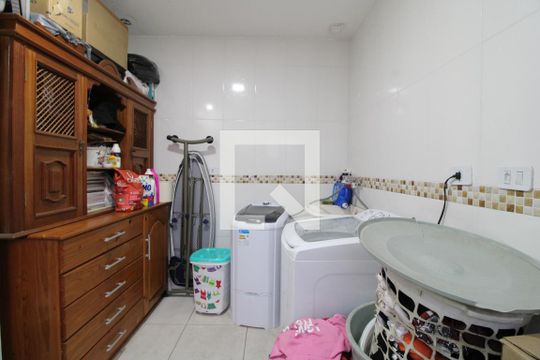 Área de serviço de casa à venda com 3 quartos, 70m² em Capela do Socorro, São Paulo