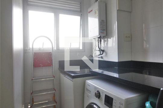 Área de Serviço de apartamento para alugar com 2 quartos, 86m² em Parque Reboucas, São Paulo