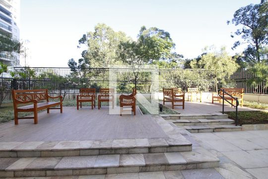 Área comum de apartamento para alugar com 2 quartos, 86m² em Parque Reboucas, São Paulo