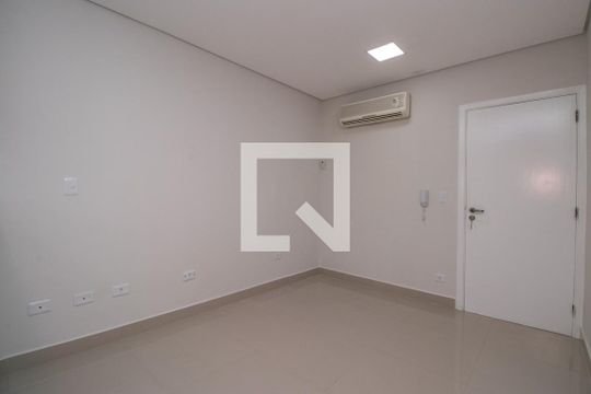 Sala de kitnet/studio para alugar com 1 quarto, 37m² em Brás, São Paulo