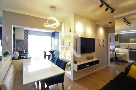 Apartamento à venda com 2 quartos, 55m² em Santa Maria, Santo André