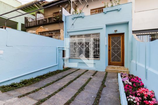 Garagem de casa de condomínio para alugar com 2 quartos, 120m² em Aclimação, São Paulo