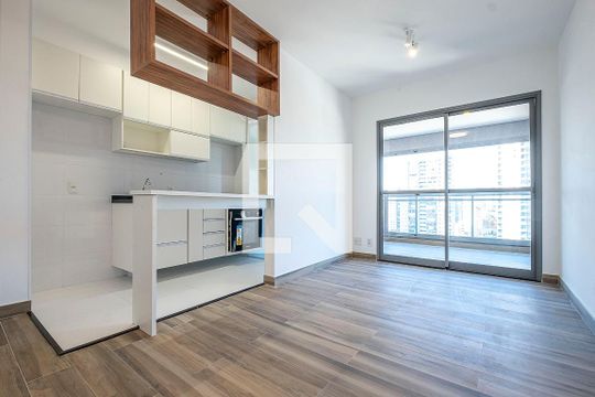 Apartamento para alugar com 1 quarto, 50m² em Pinheiros, São Paulo