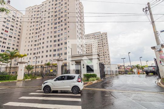 Fachada de apartamento à venda com 3 quartos, 57m² em Parque São Vicente, Mauá