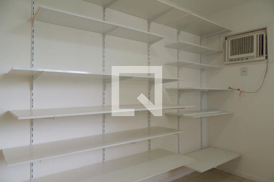 Quarto 1 de apartamento para alugar com 2 quartos, 73m² em Freguesia (jacarepaguá), Rio de Janeiro