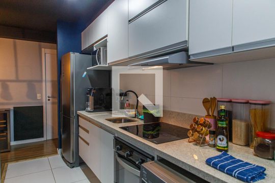 Cozinha e Área de Serviço de apartamento para alugar com 2 quartos, 70m² em Brás, São Paulo