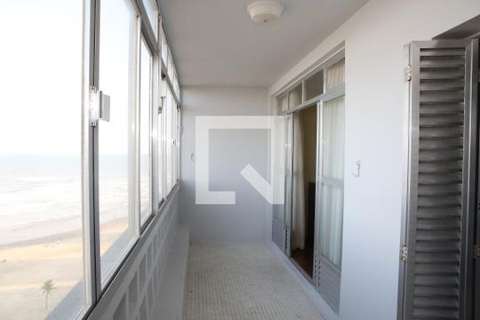 Sala / Varanda de apartamento para alugar com 3 quartos, 105m² em Cidade Ocian, Praia Grande