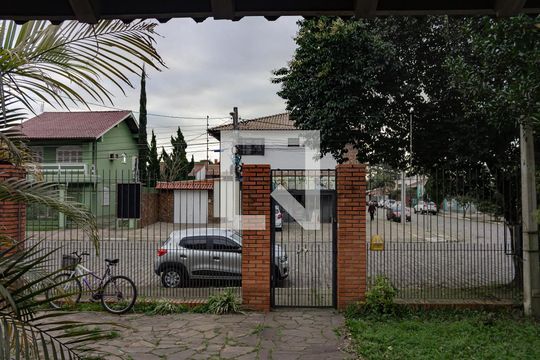 Vista da Sala 1 de casa à venda com 3 quartos, 216m² em Rio Branco, Canoas