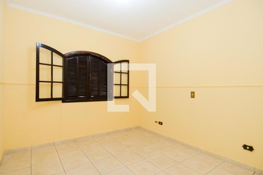 Suíte 1 de casa à venda com 4 quartos, 184m² em Gopoúva, Guarulhos
