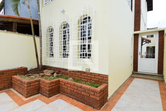 Corredor de Entrada de casa à venda com 4 quartos, 184m² em Gopoúva, Guarulhos
