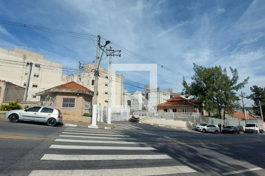 Fachada do bloco de apartamento à venda com 2 quartos, 52m² em Jardim Peri, Osasco