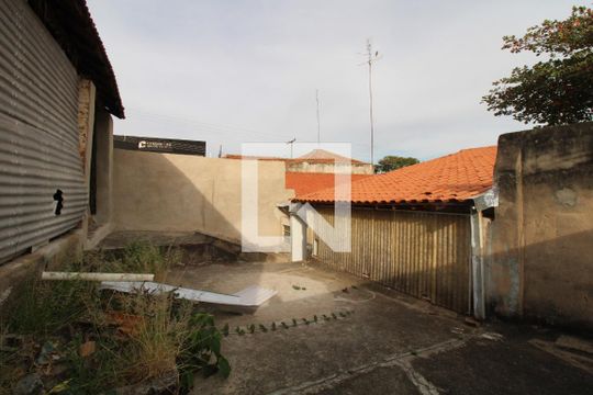 Quintal de casa à venda com 2 quartos, 78m² em Vila Industrial (campinas), Campinas