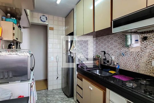 Cozinha de apartamento à venda com 2 quartos, 67m² em Jardim Celeste, São Paulo