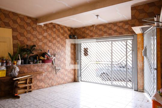 Garagem de casa à venda com 5 quartos, 215m² em Vila Curuca, Santo André
