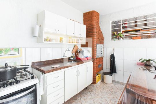 Quintal de casa à venda com 3 quartos, 200m² em Jardim Maria Cecilia, São Bernardo do Campo