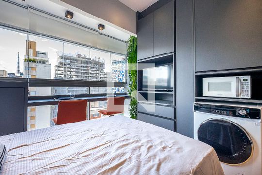 Studio de kitnet/studio para alugar com 1 quarto, 18m² em Pinheiros, São Paulo