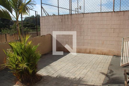 Área comum de apartamento para alugar com 2 quartos, 45m² em Jardim Petrópolis, Cotia