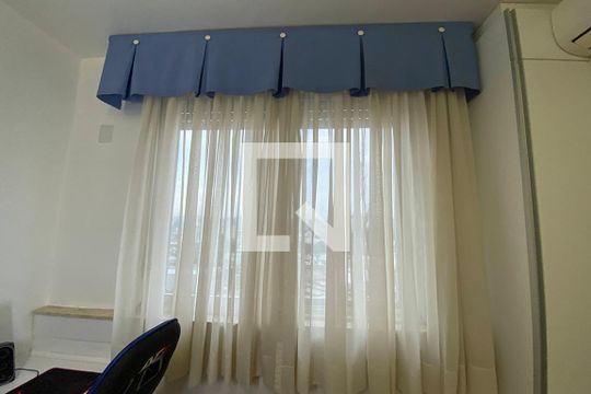Quarto 2 de apartamento à venda com 3 quartos, 235m² em Centro, Novo Hamburgo