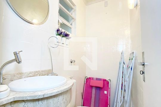 Lavabo de apartamento à venda com 3 quartos, 235m² em Centro, Novo Hamburgo