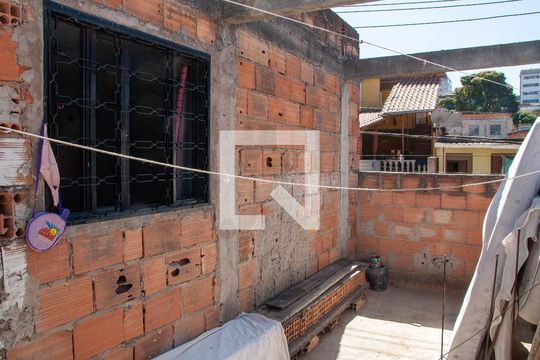 Área de Serviço de casa à venda com 1 quarto, 84m² em Eldorado, Contagem