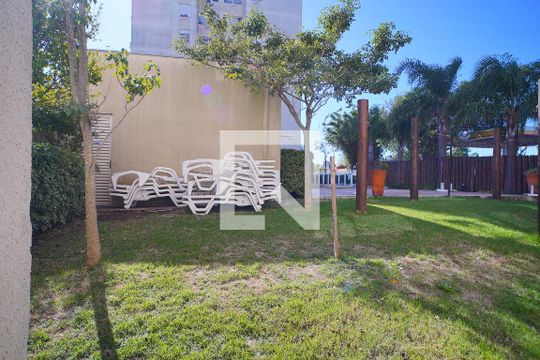 Vista  de apartamento à venda com 2 quartos, 62m² em Sarandi, Porto Alegre