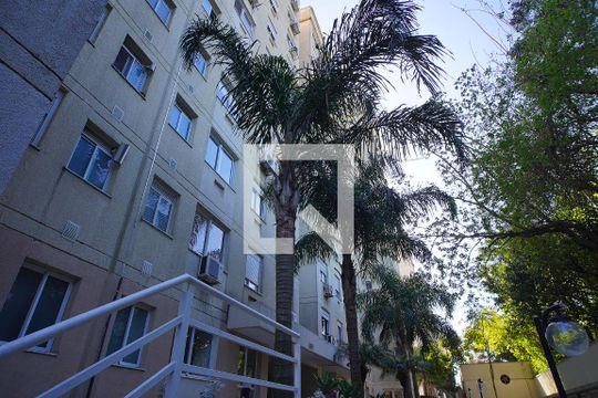 Fachada  de apartamento à venda com 2 quartos, 62m² em Sarandi, Porto Alegre