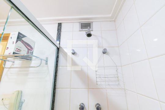 Banheiro Social de kitnet/studio para alugar com 1 quarto, 35m² em Vila Clementino, São Paulo