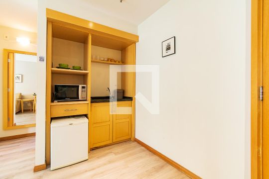 Cozinha de kitnet/studio para alugar com 1 quarto, 35m² em Vila Clementino, São Paulo