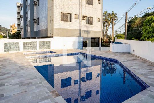 Área comum - Piscina de apartamento para alugar com 2 quartos, 137m² em Jardim Virginia , Guarujá