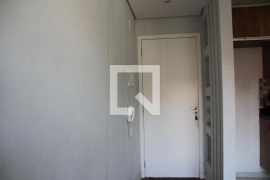 Sala de apartamento para alugar com 2 quartos, 42m² em Jardim Helena, São Paulo