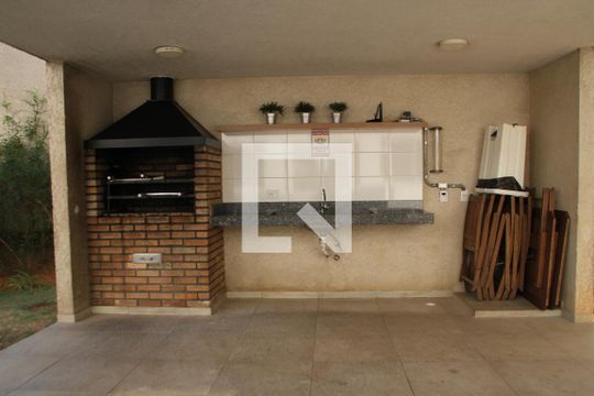 Área comum - Churrasqueira de apartamento para alugar com 2 quartos, 42m² em Jardim Helena, São Paulo