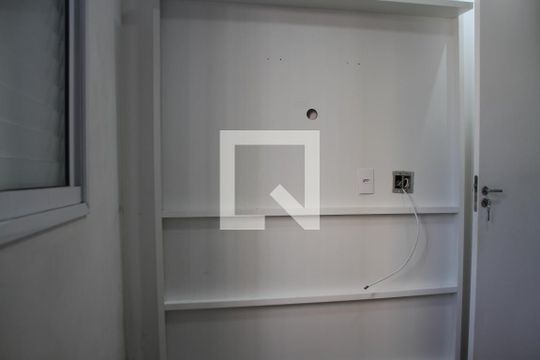 Dormitório 1 de apartamento para alugar com 2 quartos, 42m² em Jardim Helena, São Paulo