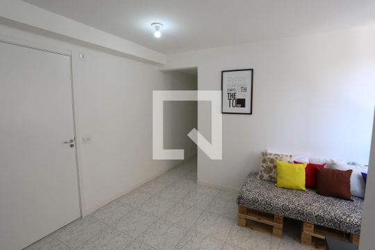Sala de apartamento para alugar com 2 quartos, 40m² em Vila Penteado, São Paulo