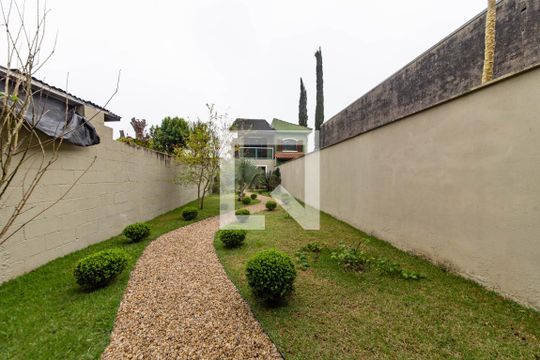 Quintal - Jardim de casa à venda com 3 quartos, 197m² em Suíssa, Ribeirão Pires