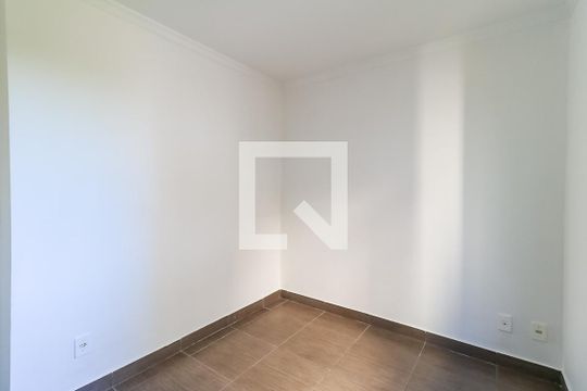 Quarto 1 de apartamento para alugar com 2 quartos, 45m² em Parque Munhoz, São Paulo