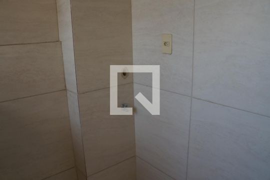 Área de Serviço de apartamento para alugar com 2 quartos, 47m² em Todos Os Santos, Rio de Janeiro